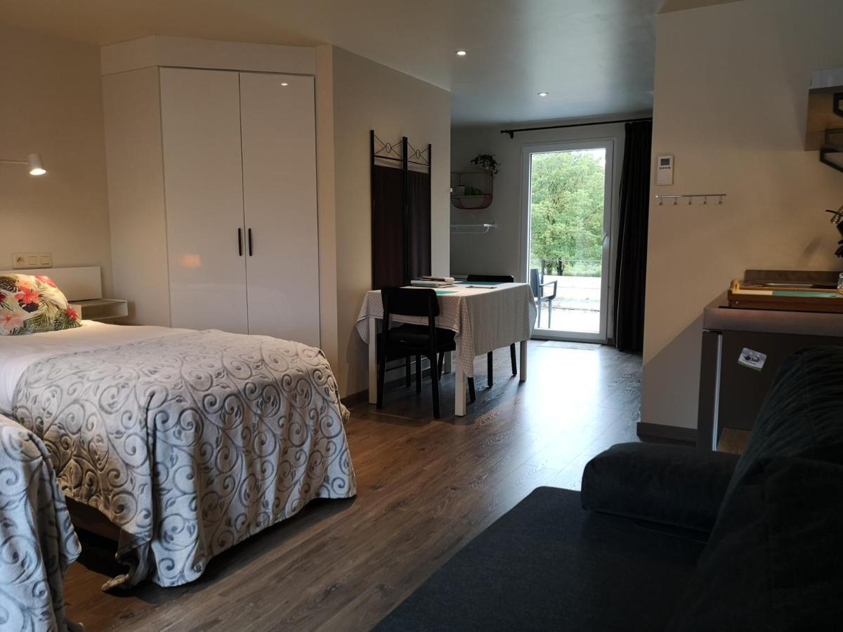 Vakantieverblijf Volmolen B&B Maaseik Eksteriør billede